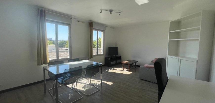 Flat Rue Louis Guérin in Villeurbanne