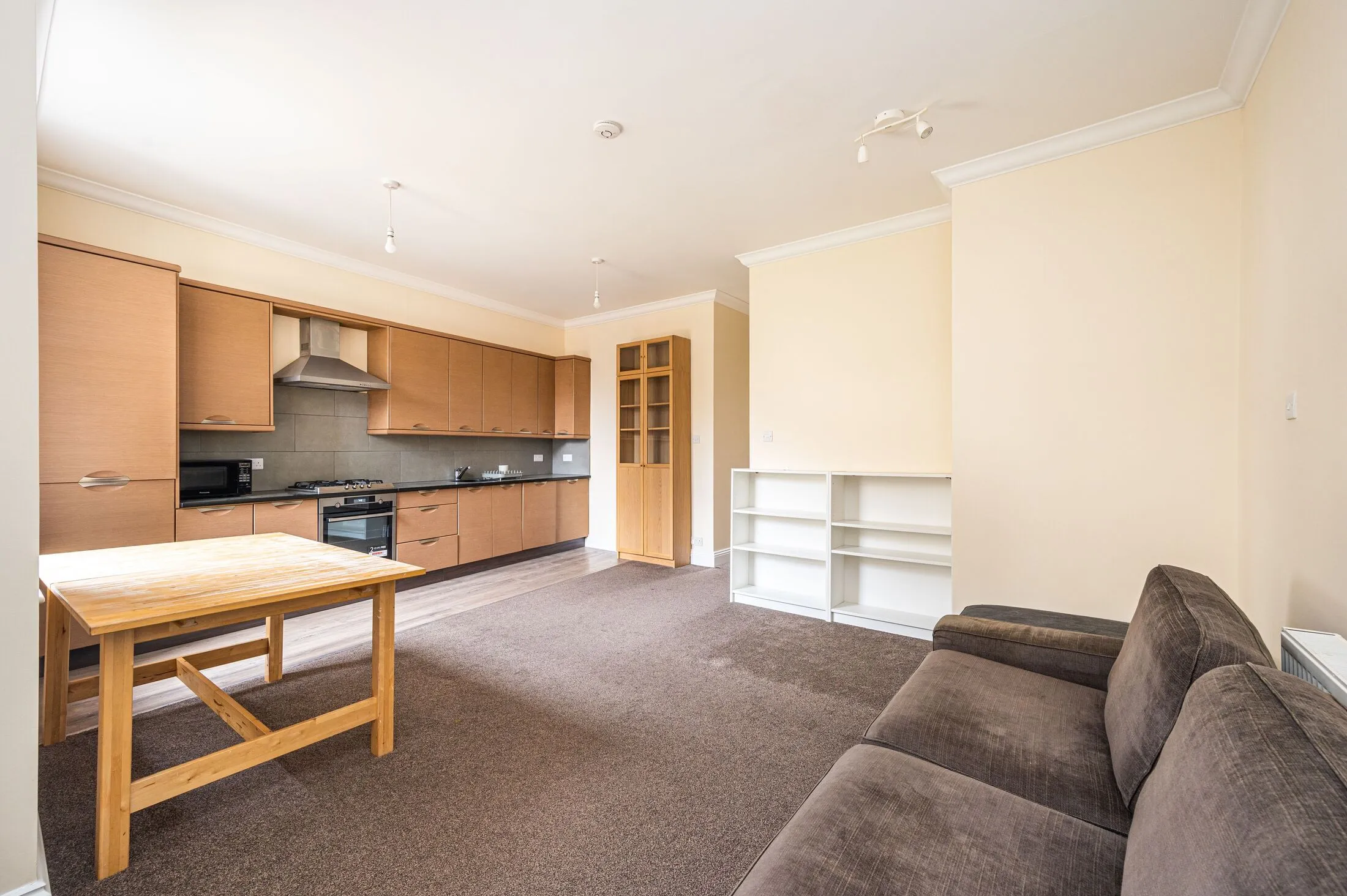 Flat Grosvenor Avenue in Greater London