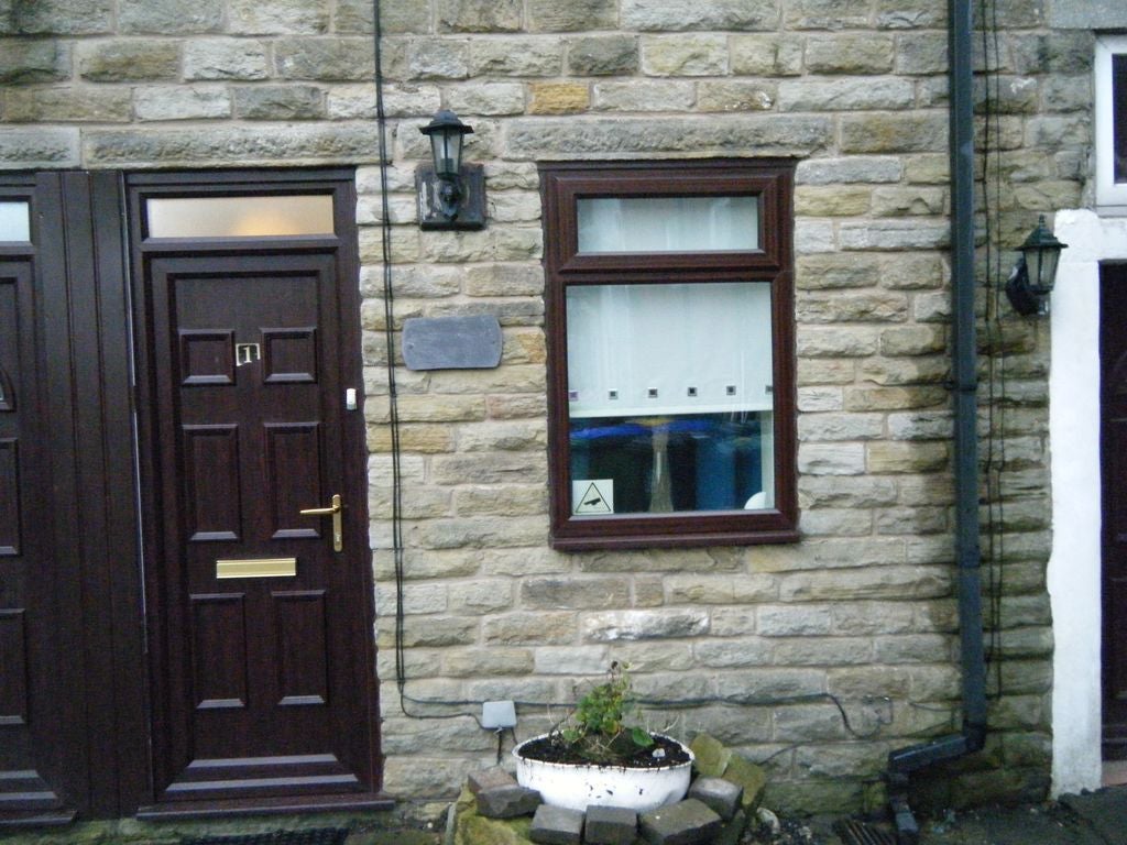 Flat Industry Street in Littleborough