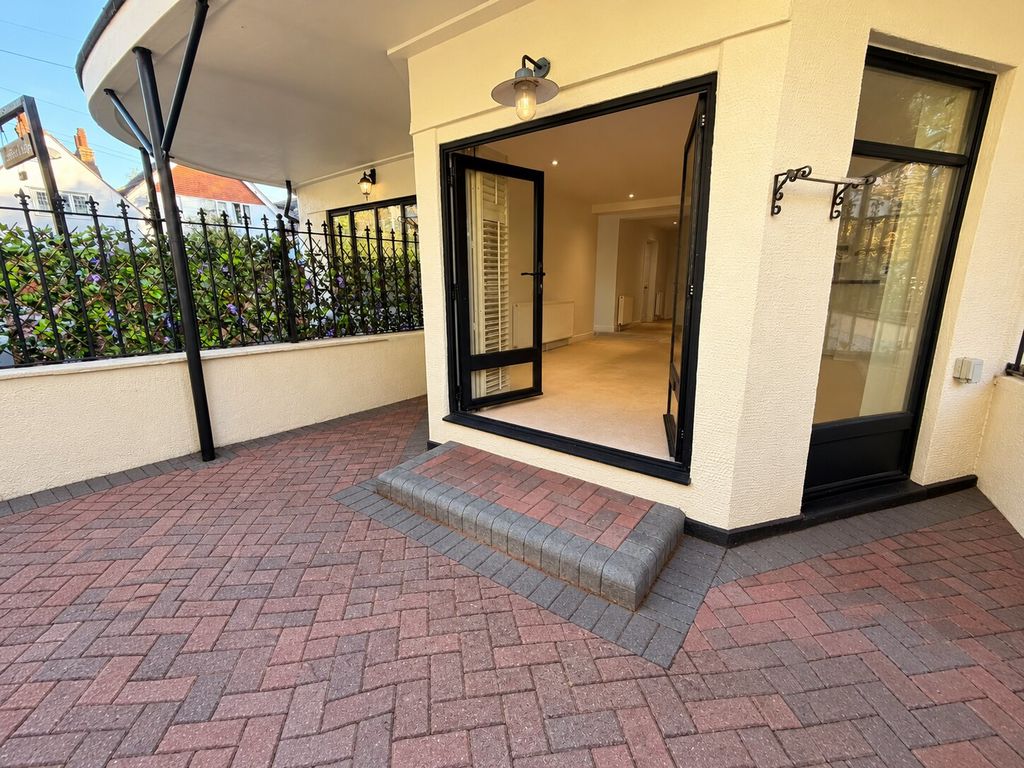 Flat Mudeford in Christchurch
