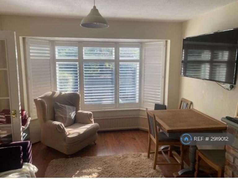 Room Greenacre in Windsor