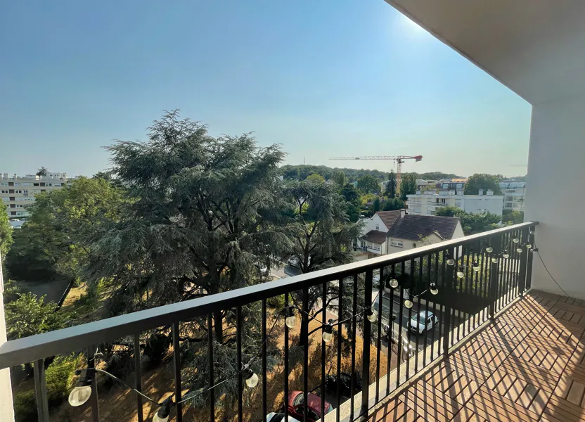 Appartement Sentier du Clos aux Renards à Le Plessis-Robinson