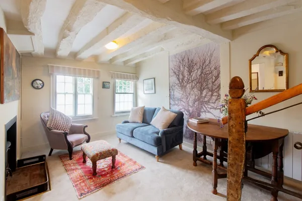 Flat Southover High Street in Lewes