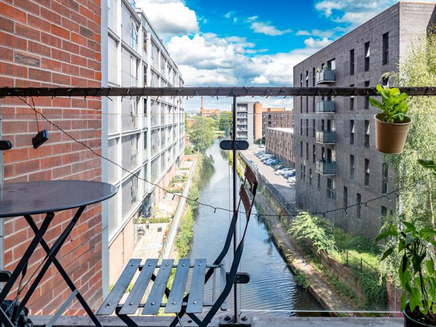 Flat Radium Street in Manchester