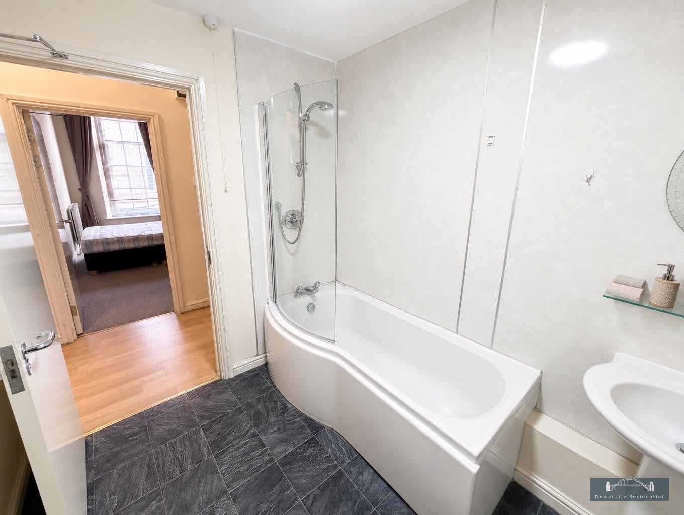 Flat Nun Street in Newcastle upon Tyne