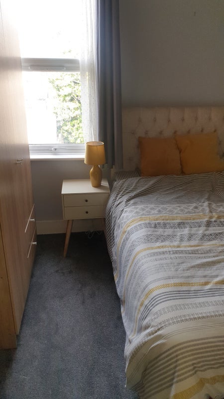 Room Capri Road in Greater London