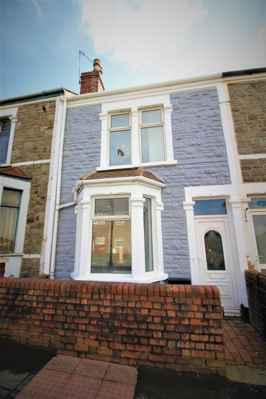 House Whitehall Road in Bristol