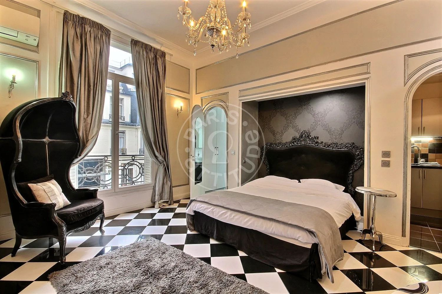 Appartement Avenue des Champs-Élysées à Paris