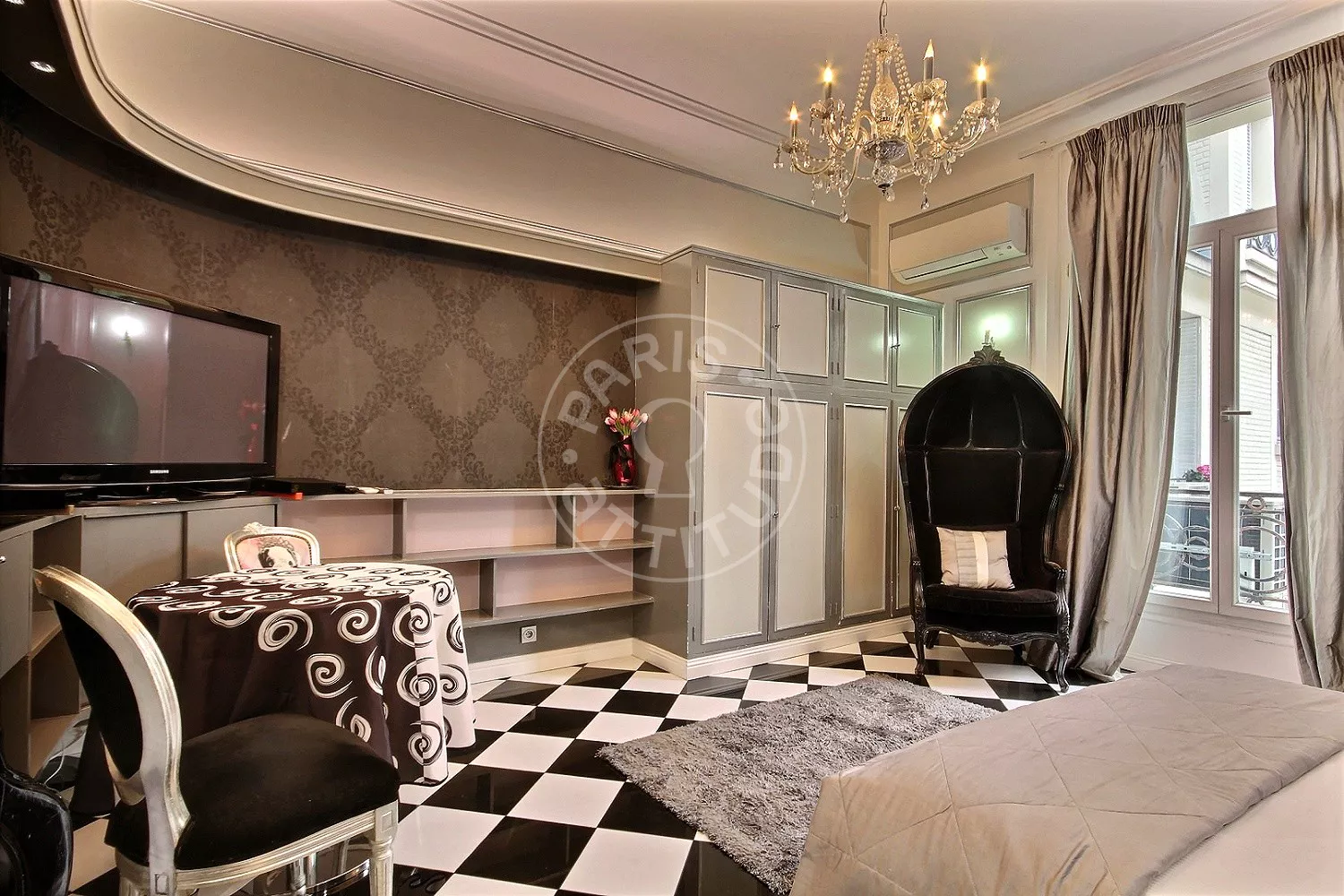 Appartement Avenue des Champs-Élysées à Paris