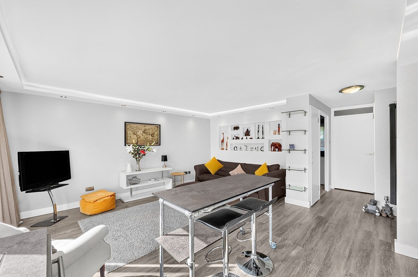 Flat Ericcson Close in Greater London