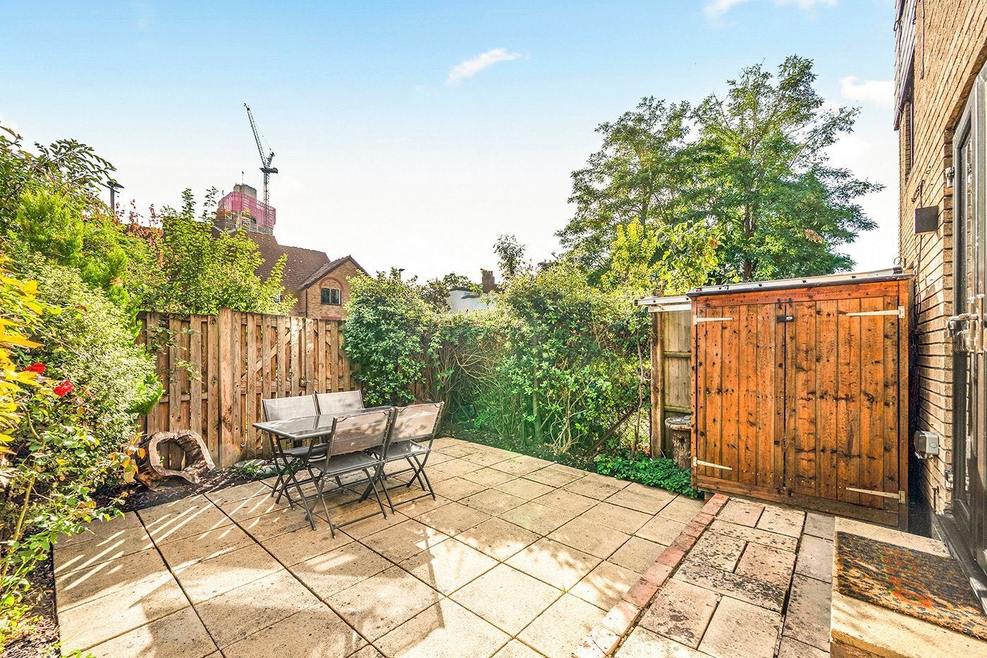 Flat Ericcson Close in Greater London