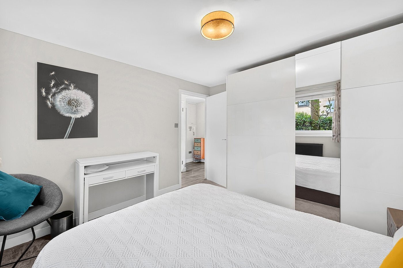 Flat Ericcson Close in Greater London