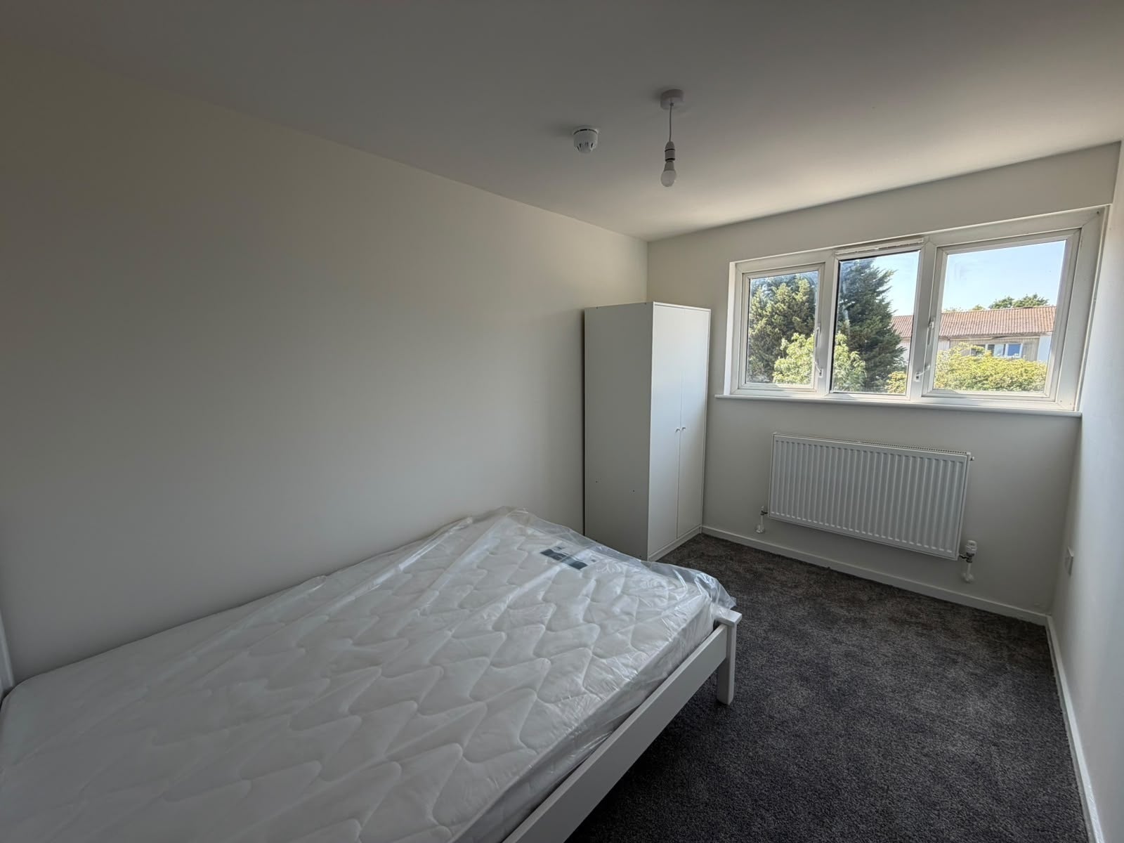 Room Farthing Grove in Milton Keynes