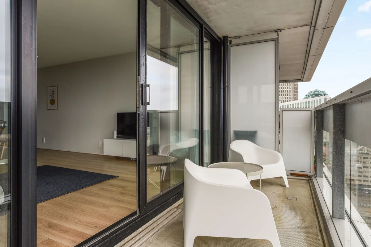 Appartement Anna van Buerenplein 12