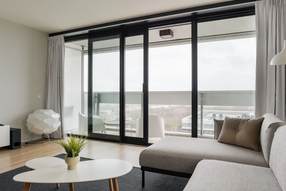 Appartement Anna van Buerenplein 6