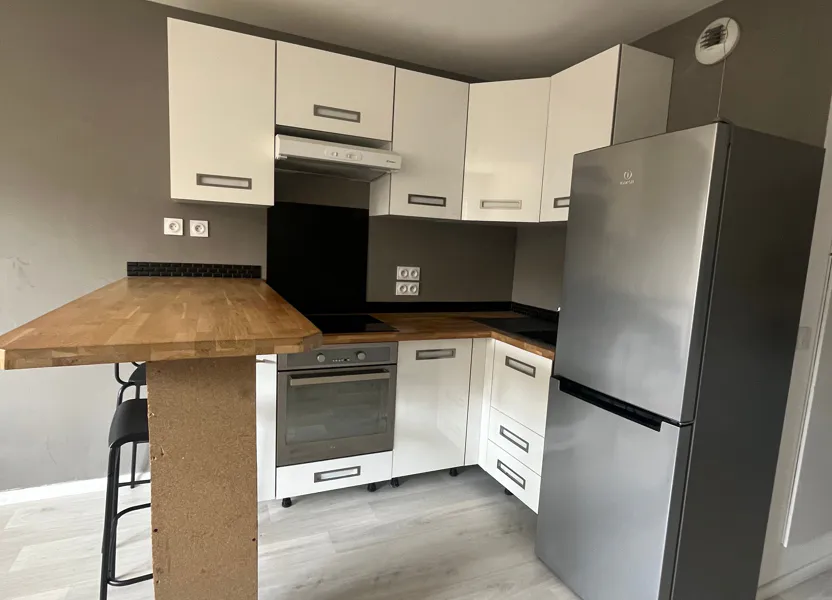 Flat Rue Léon Chartier in Saulx-les-Chartreux