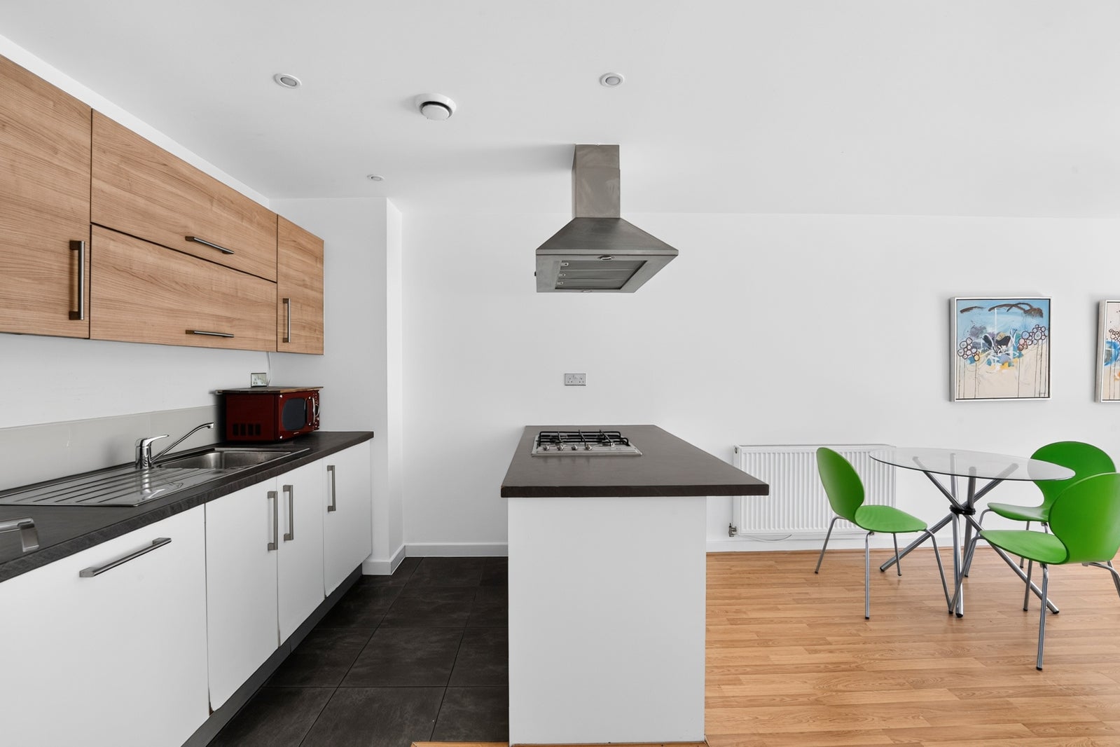 Flat Burdett Road in Greater London