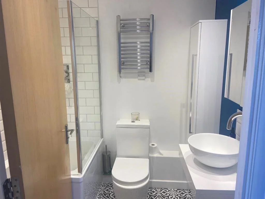 Flat Kew Bridge Court in Greater London
