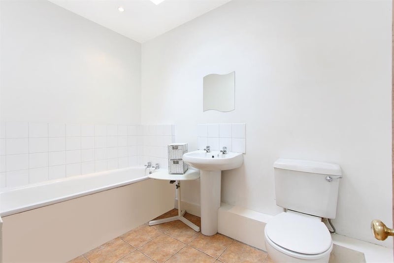 Room Cottage Green in Greater London