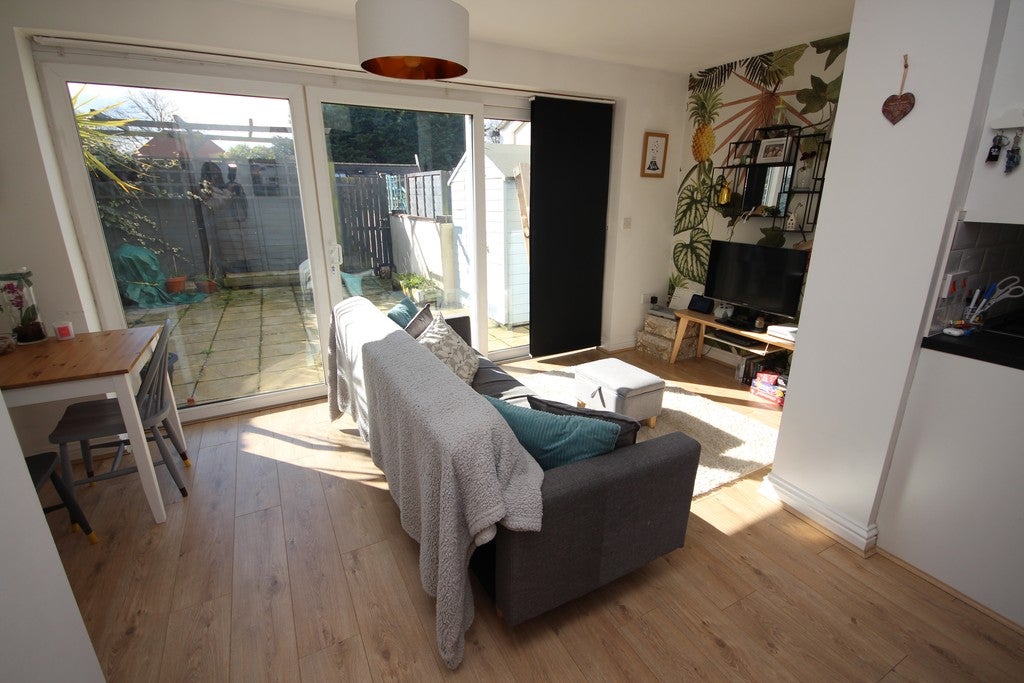 Flat Parkwood Road in Bournemouth