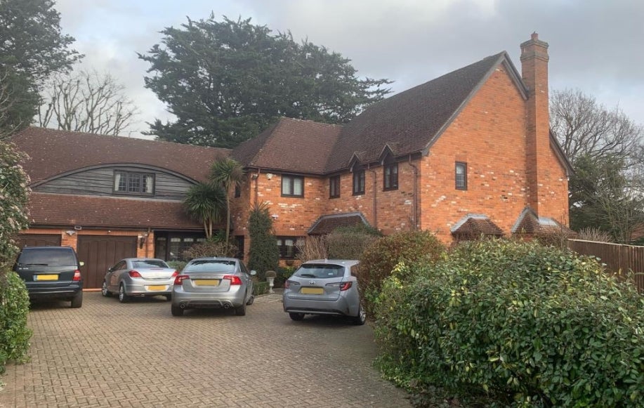 House Bath Road (Benham Hill) in Thatcham