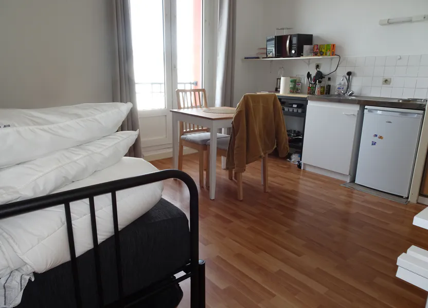 Room Rue de Siam in Brest