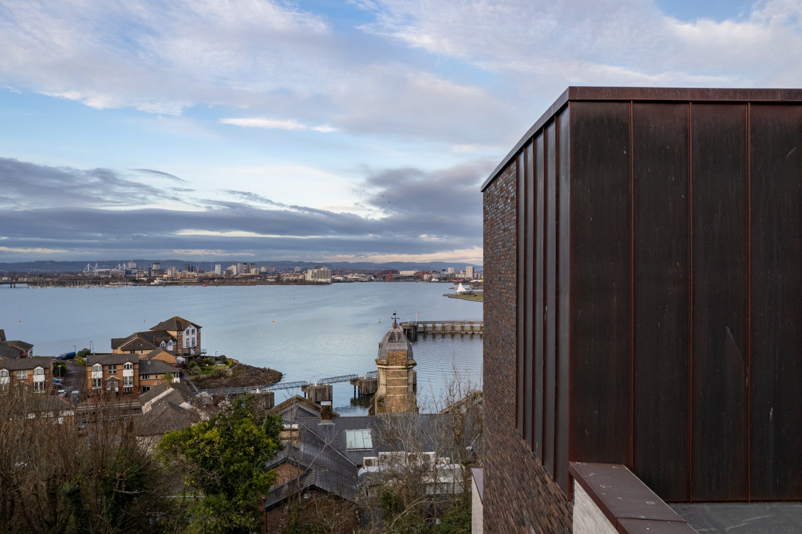 Flat Northcliffe Drive in Penarth