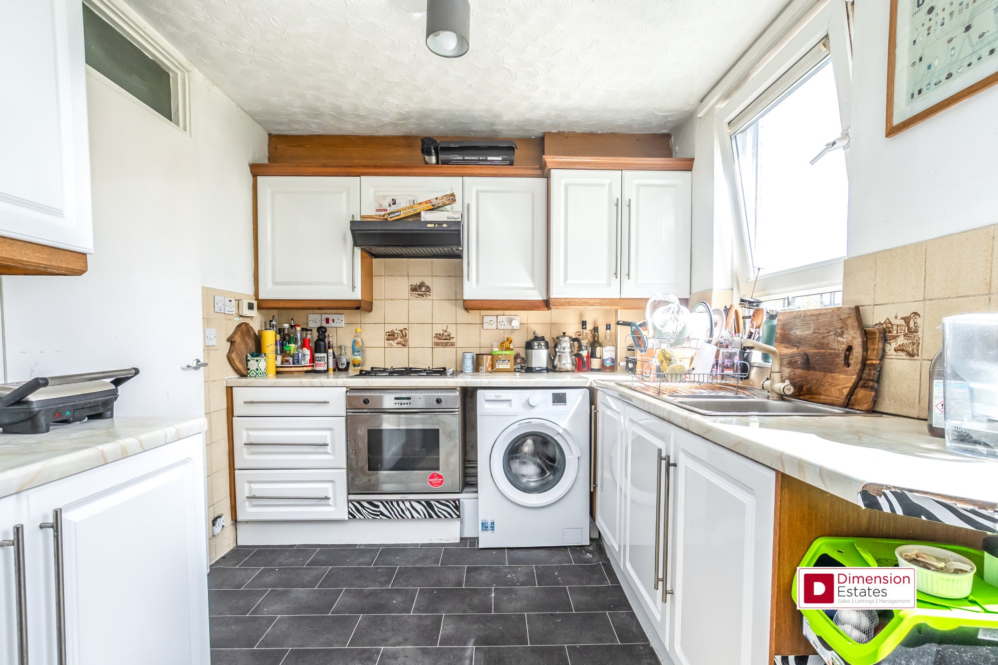 House Boscombe Close in Greater London