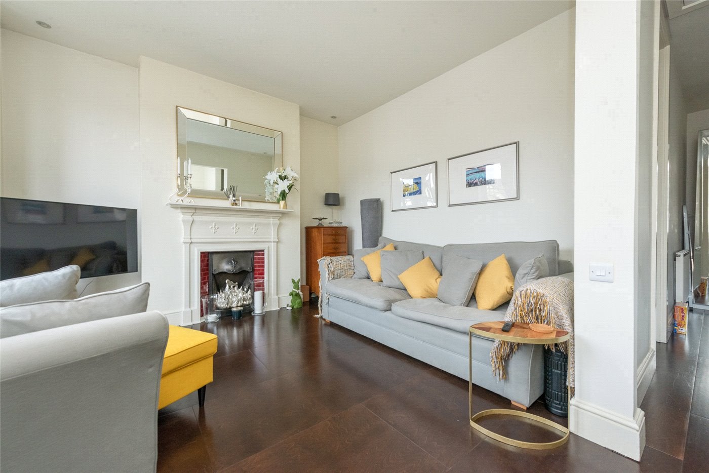 Flat Palermo Road in Greater London