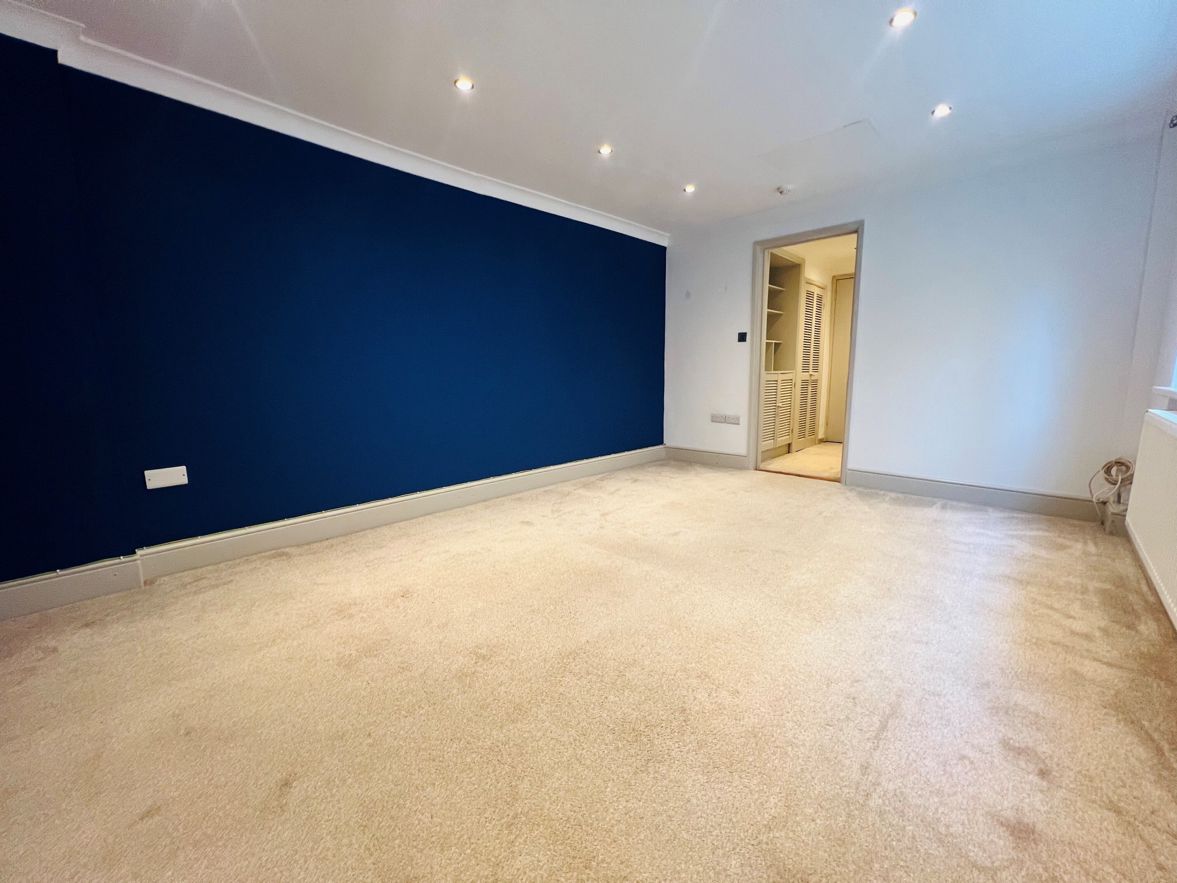Flat Kernou Road in Paignton