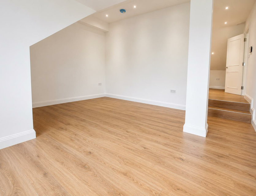 Flat Albert Road in Greater London