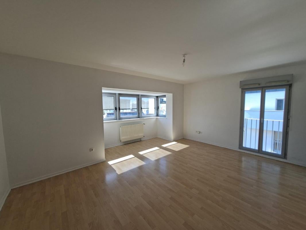 Flat Quai de la Prévalaye in Rennes
