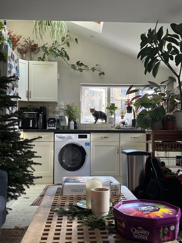 Room Hertford Road in Greater London