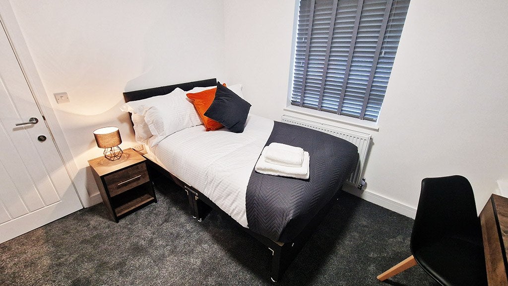 Room Montague Street in Barrow-in-Furness