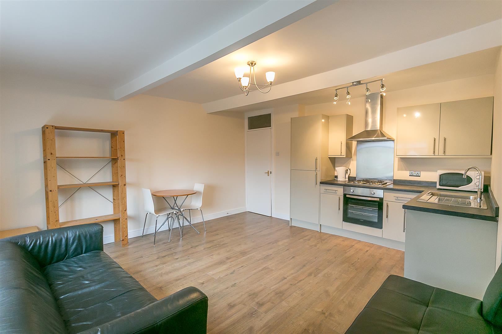 Flat Grosvenor Place in Newcastle upon Tyne