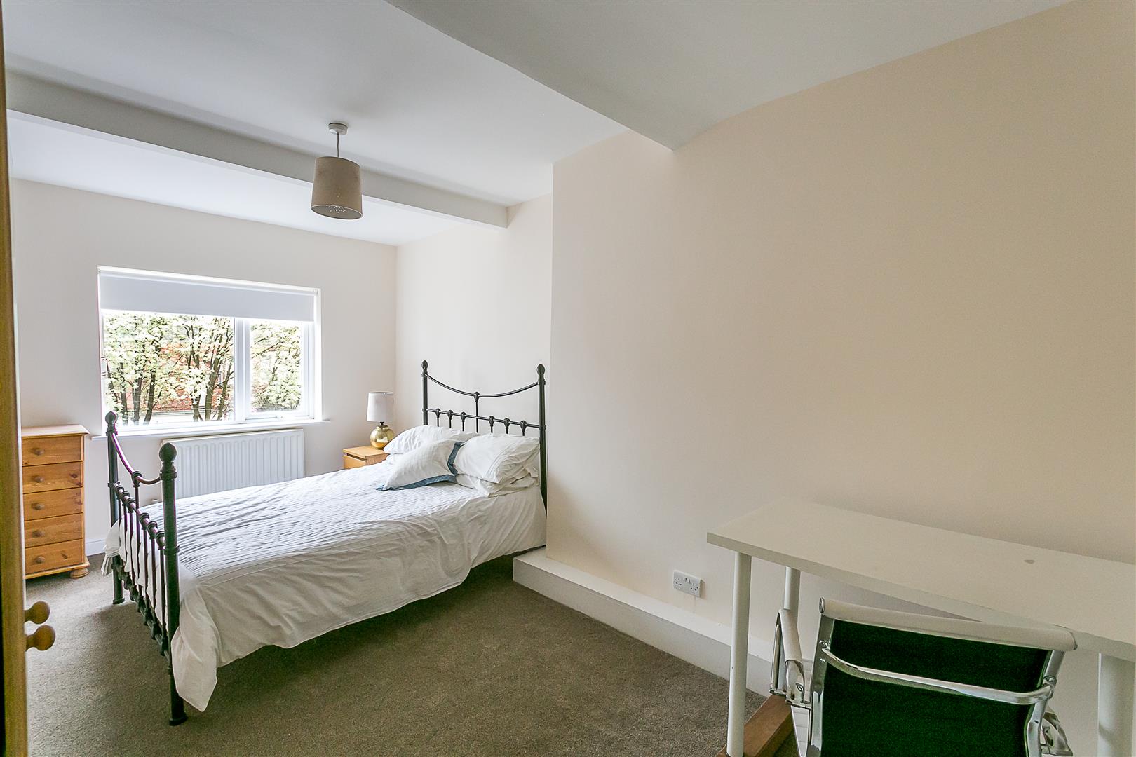 Flat Grosvenor Place in Newcastle upon Tyne