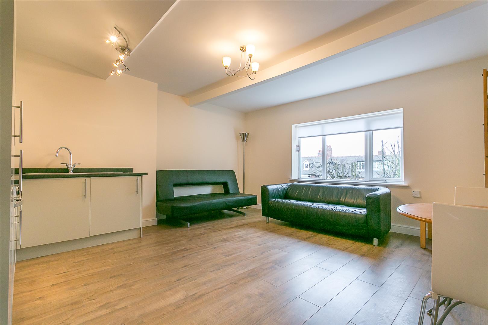 Flat Grosvenor Place in Newcastle upon Tyne