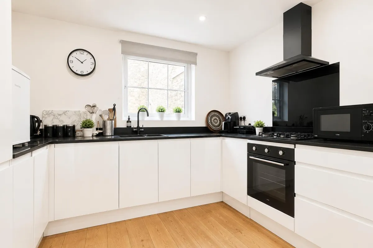 Flat Lady's Close in Watford