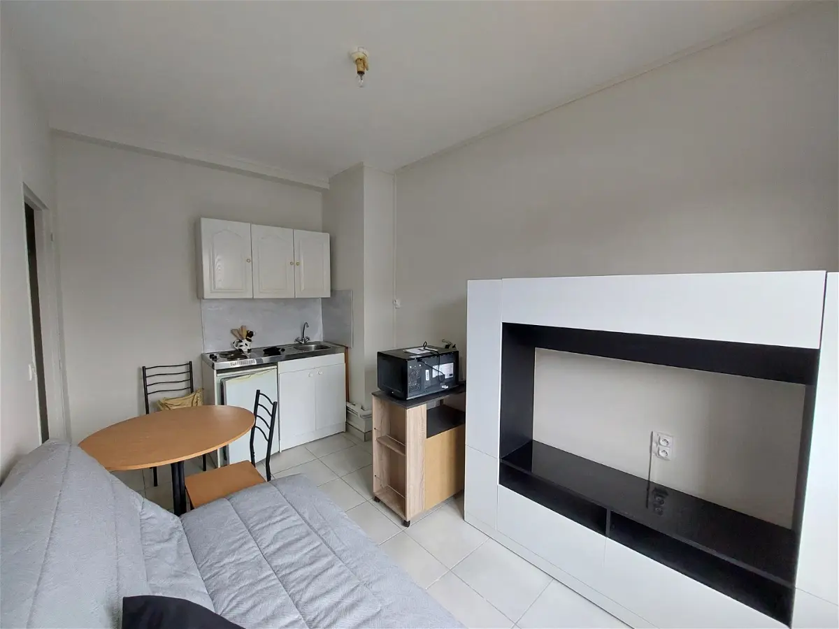 Flat Rue Joséphine in Évreux