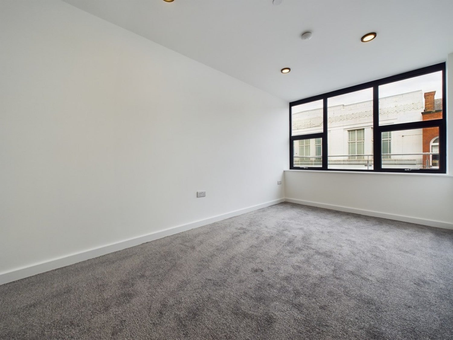 Flat Steeplegate in Chesterfield
