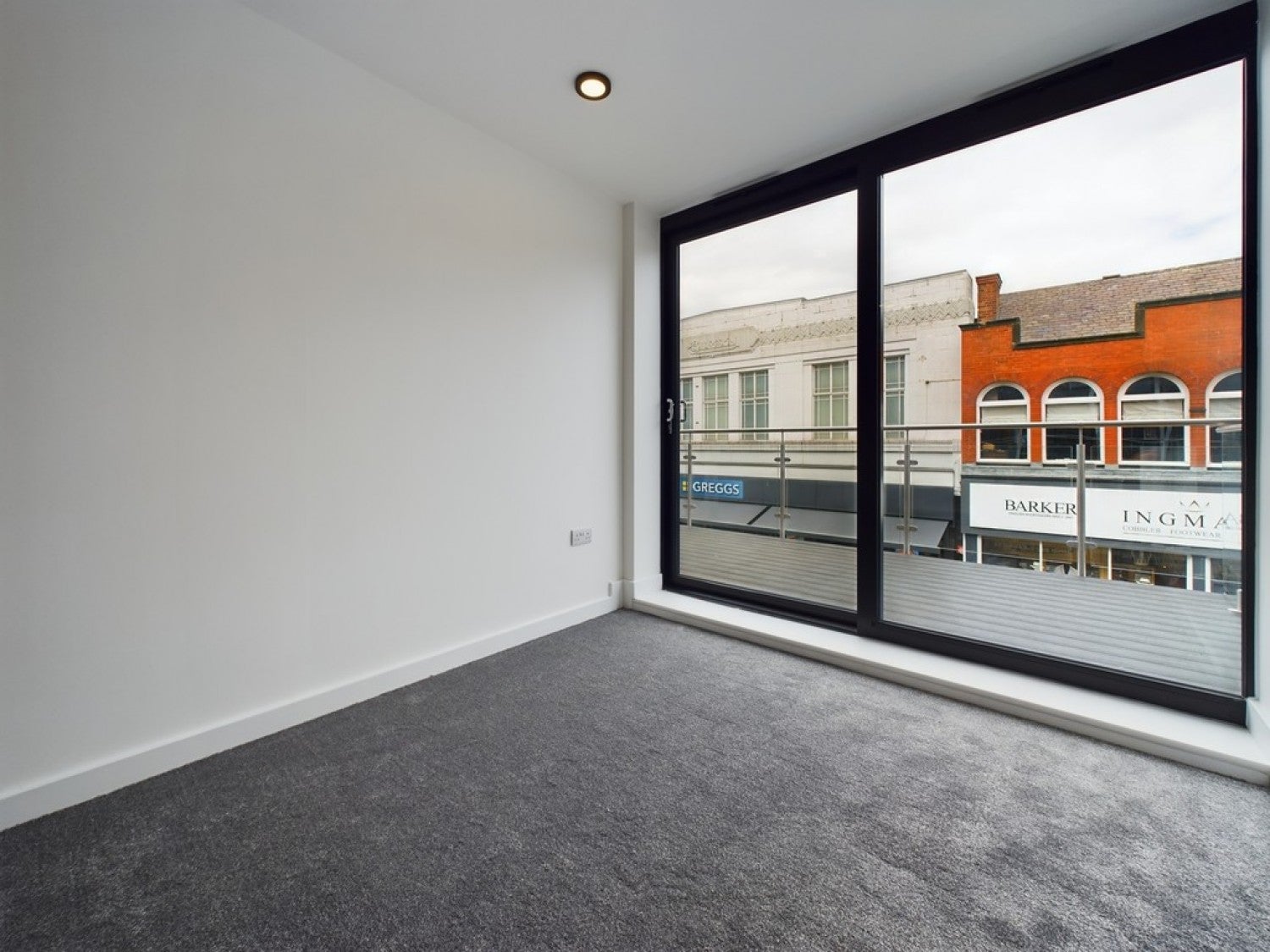 Flat Steeplegate in Chesterfield