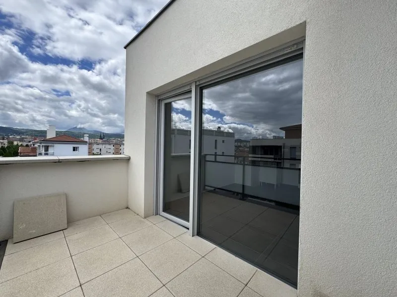 Flat Boulevard Jacques Bingen in Clermont-Ferrand