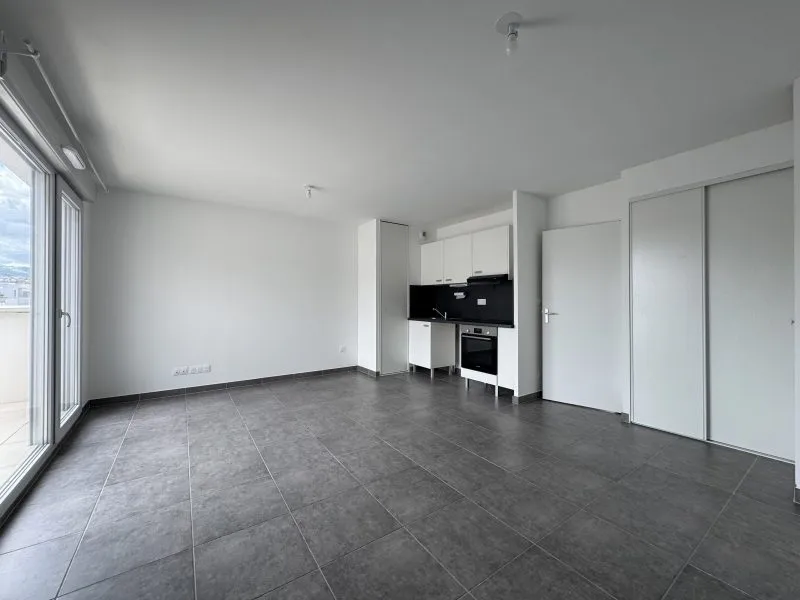Flat Boulevard Jacques Bingen in Clermont-Ferrand