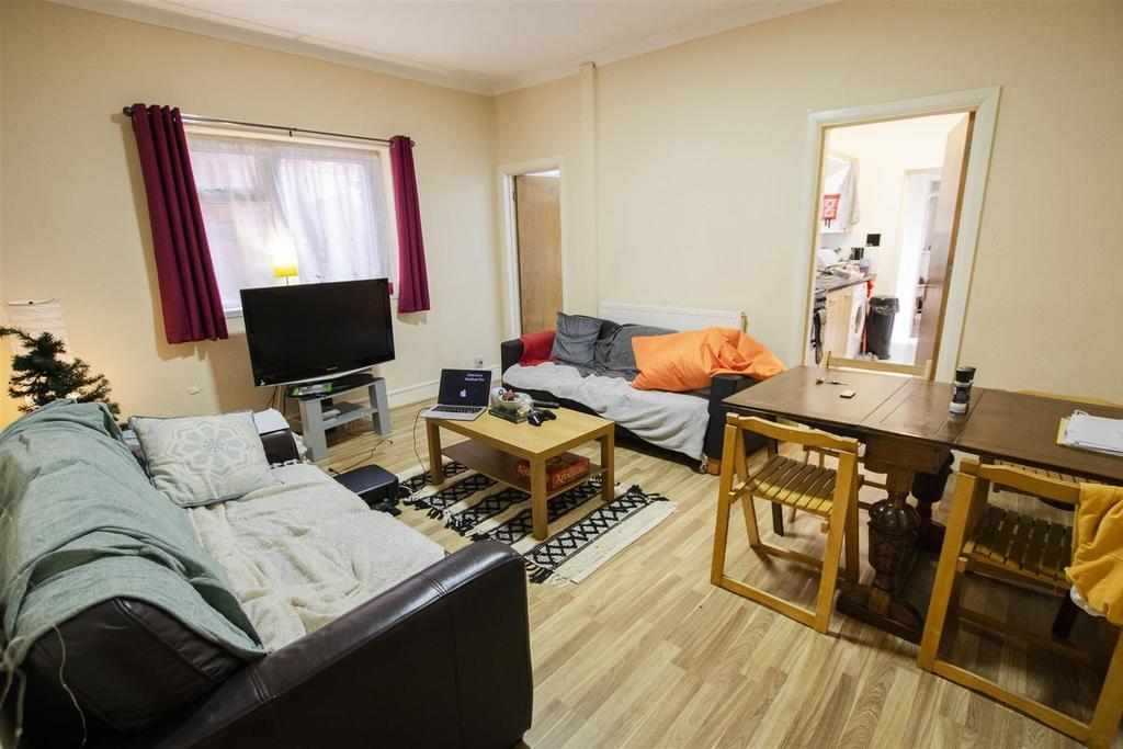 Flat Gibbins Road in Birmingham