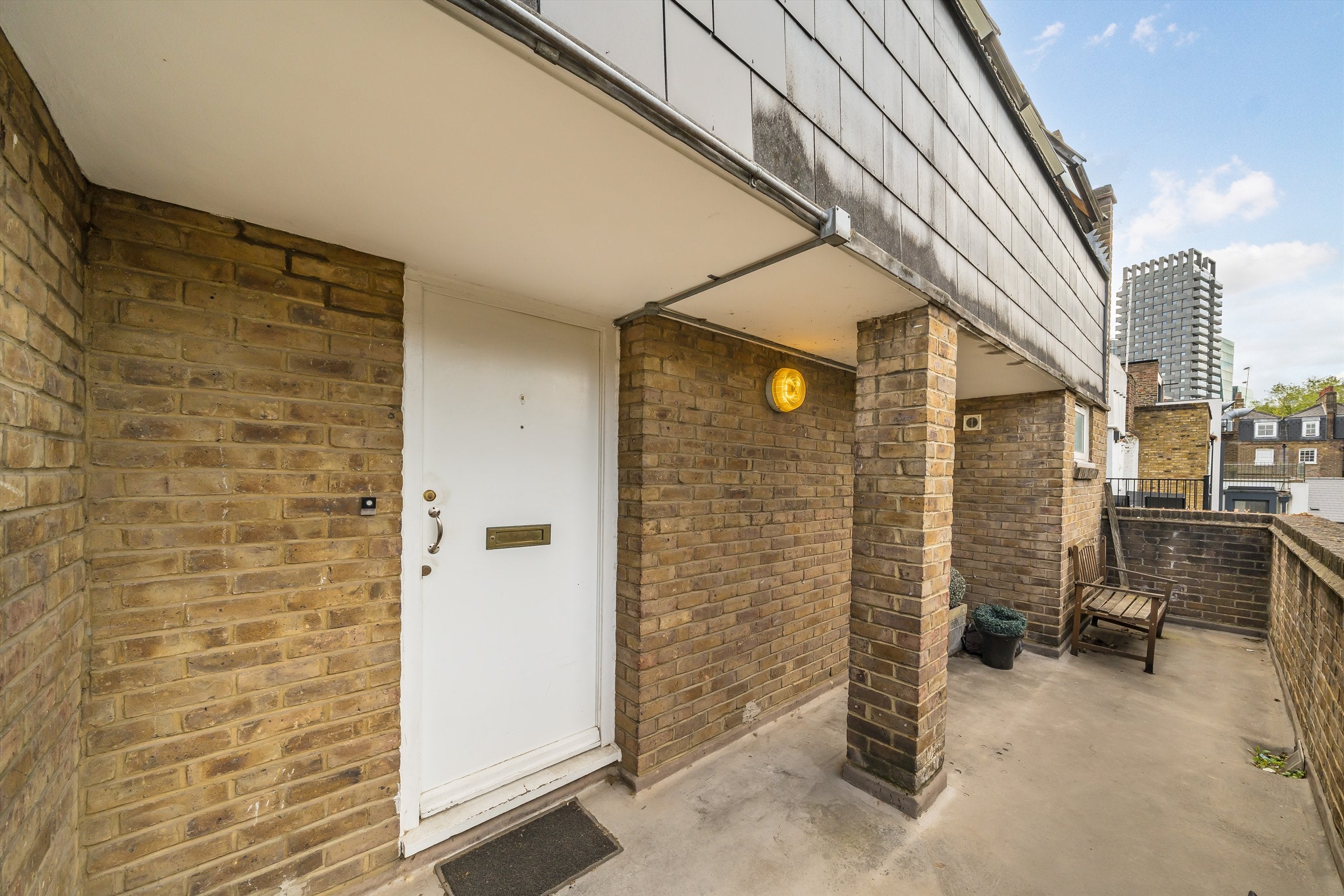 Flat Drummond Street in Greater London