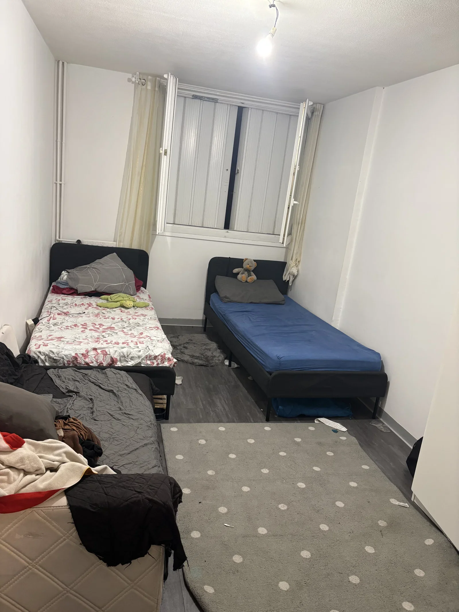 Room Chemin de la Bastide Longue in Marseille
