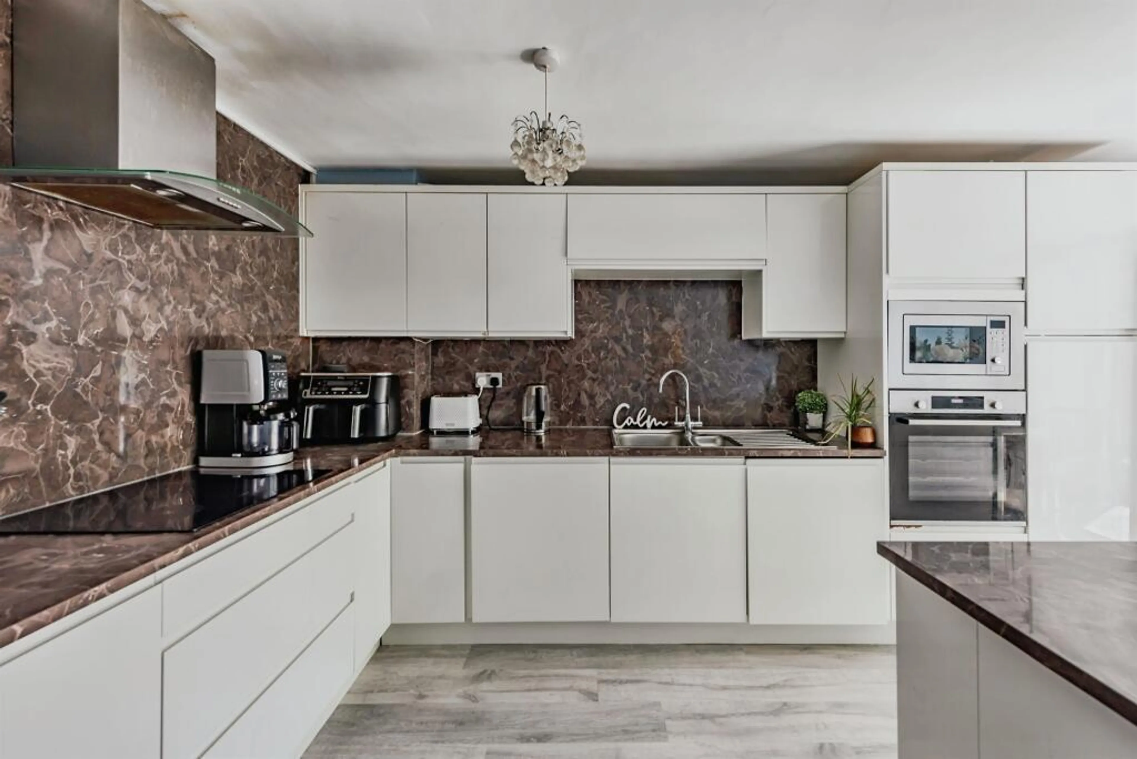 House Sharon Close in Crawley