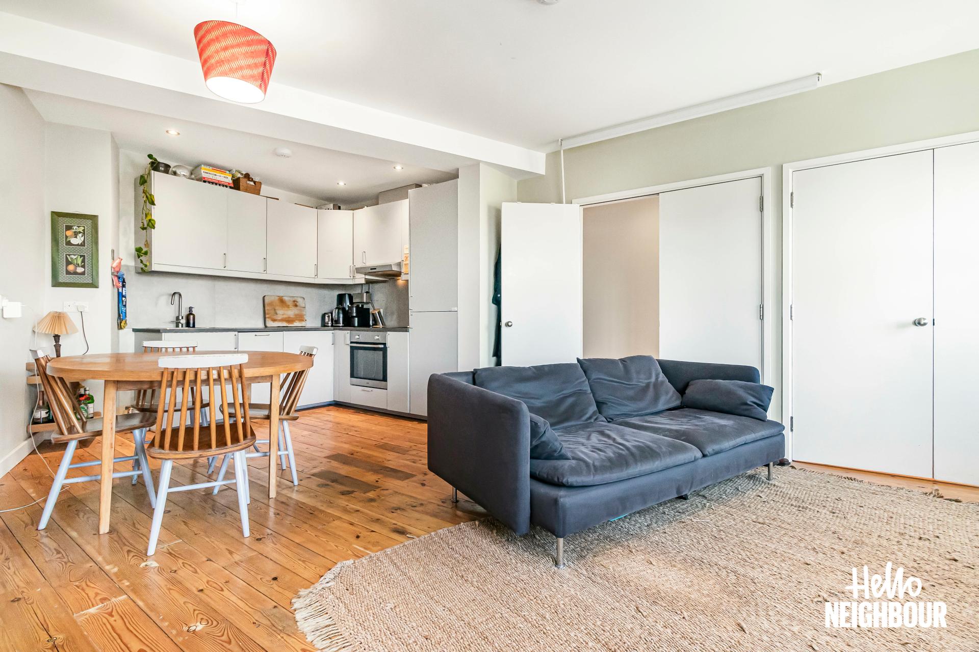 Flat John Campbell Road in Greater London