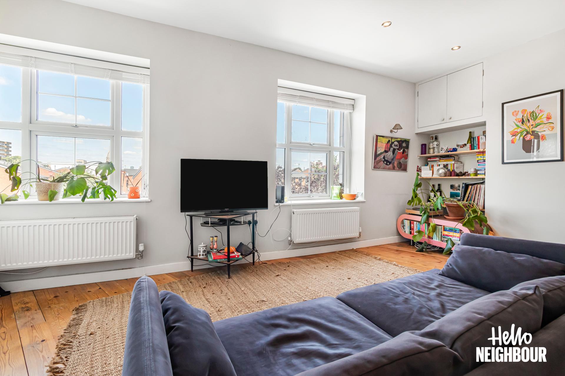 Flat John Campbell Road in Greater London