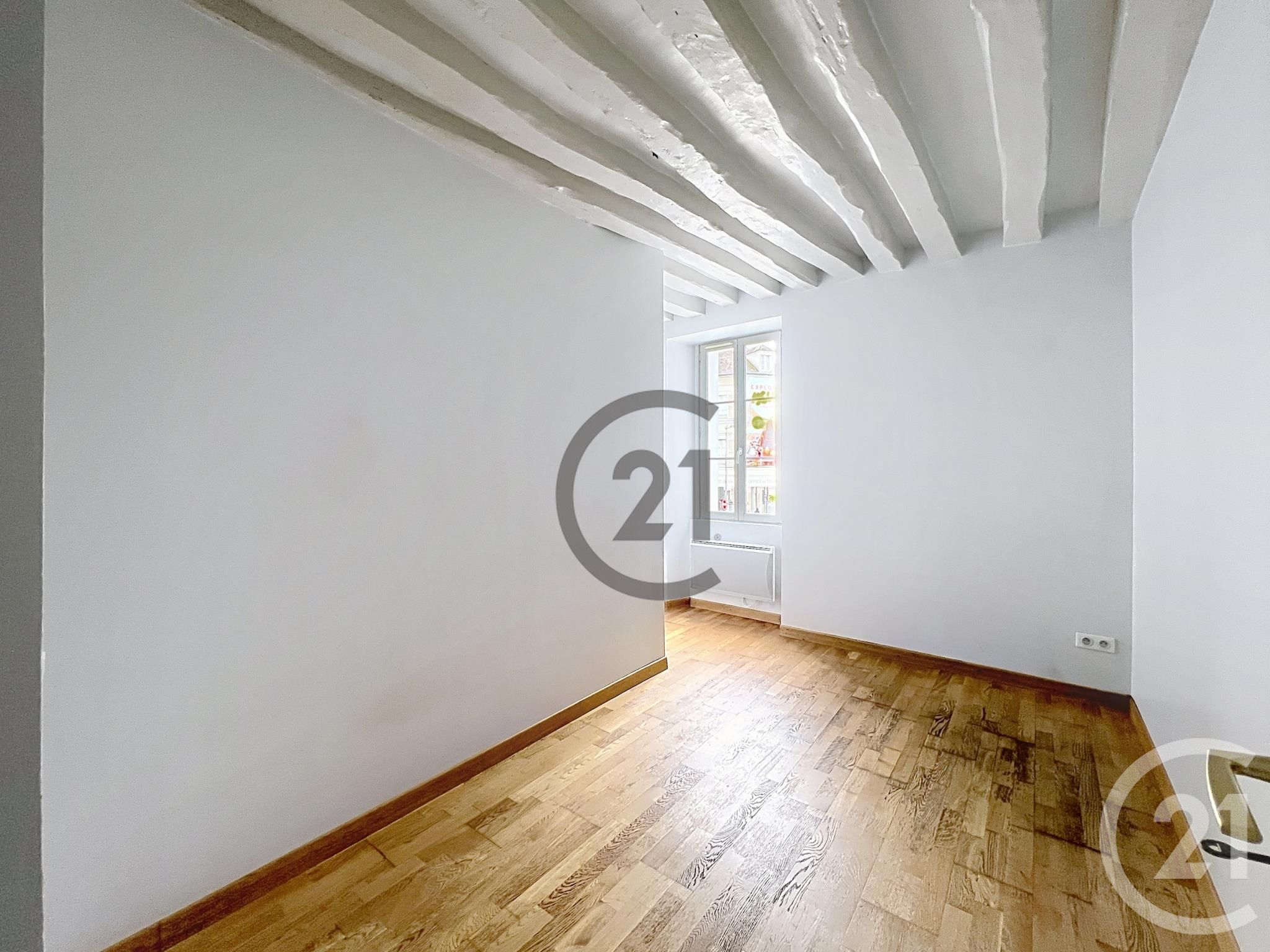 Appartement Place d'Armes à Fontainebleau